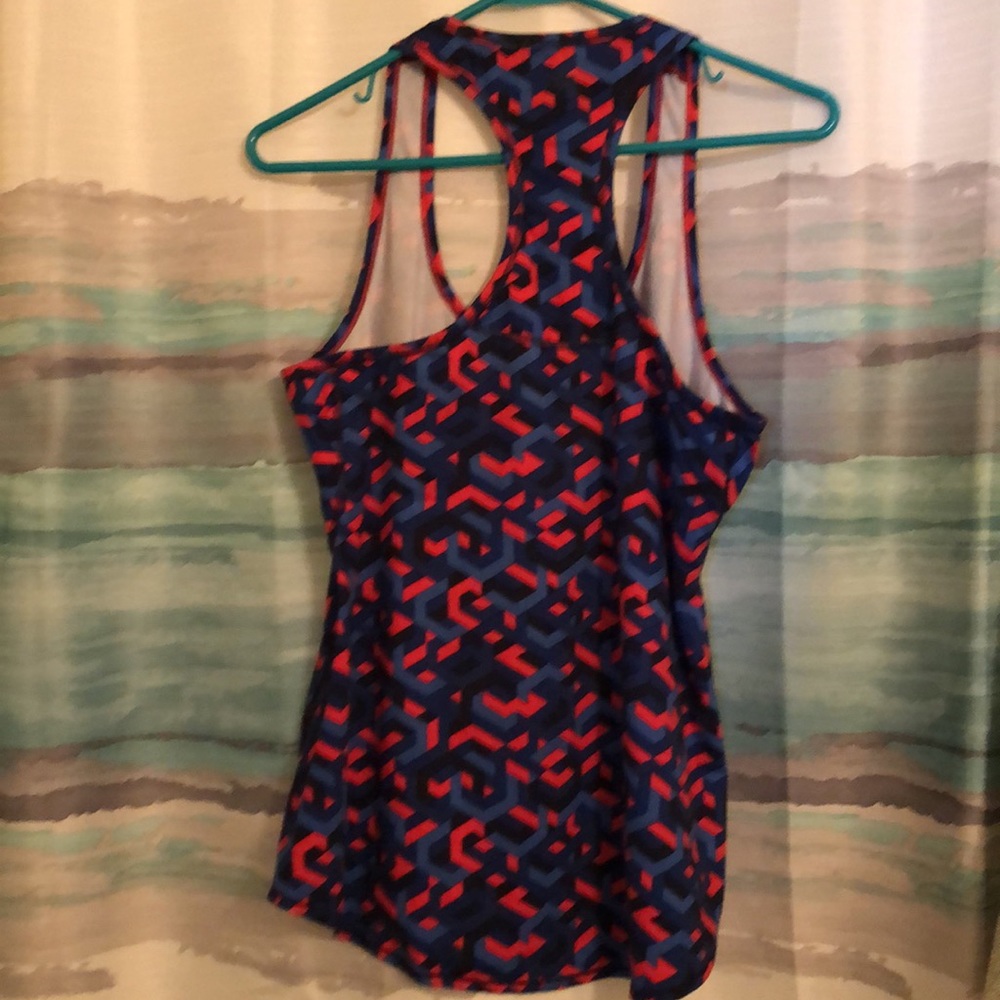 Athleta racer back tank M - Picture 4 of 4